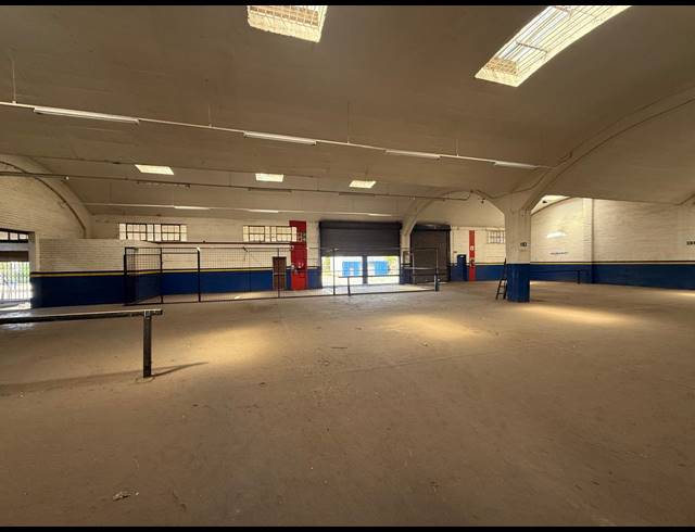 4,833M² WAREHOUSE TO LET IN ALRODE